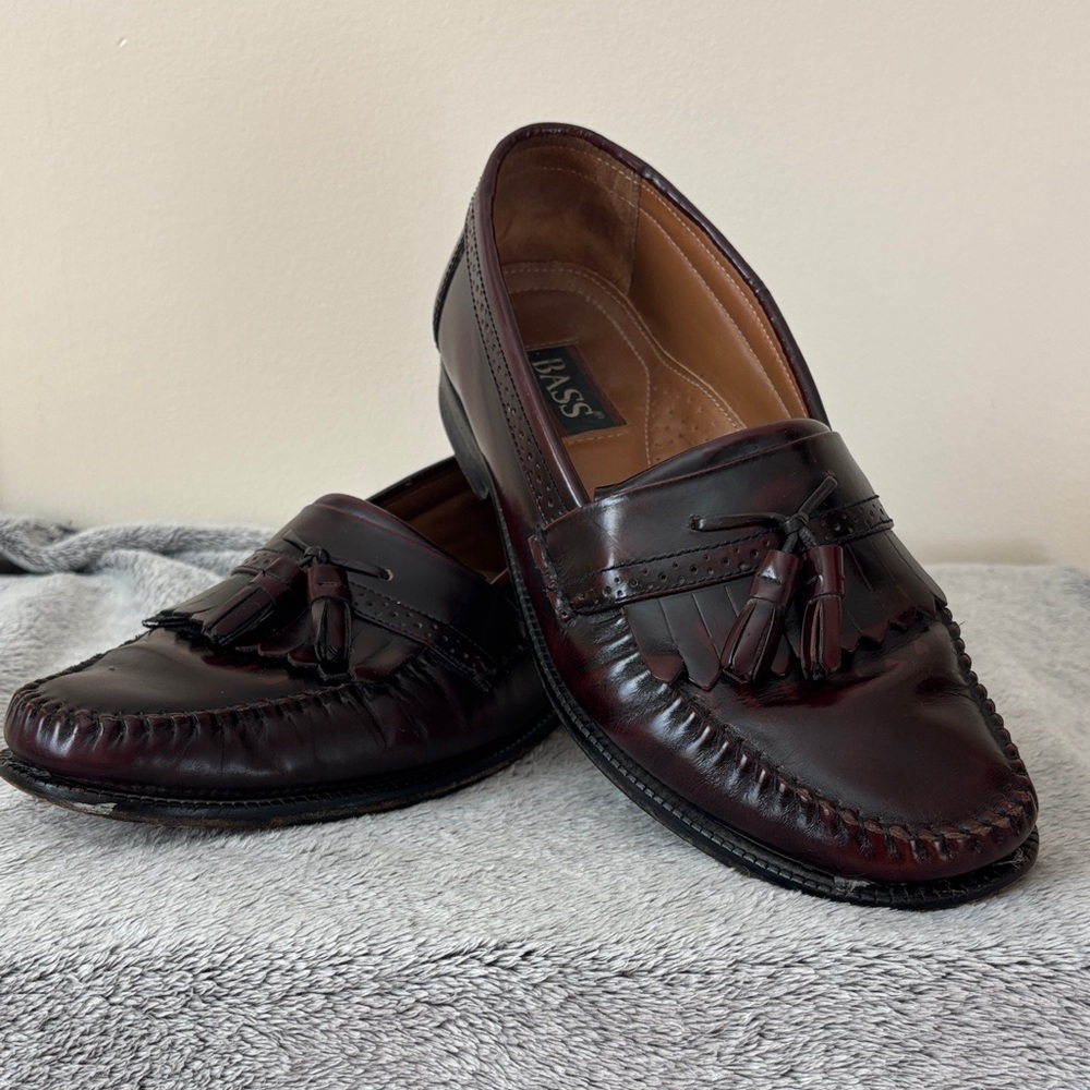Bass Men's Nelson Dark Brown Weejuns Leather Tassel Loafers